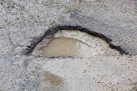 Avoid Pothole Damage with These Tips
